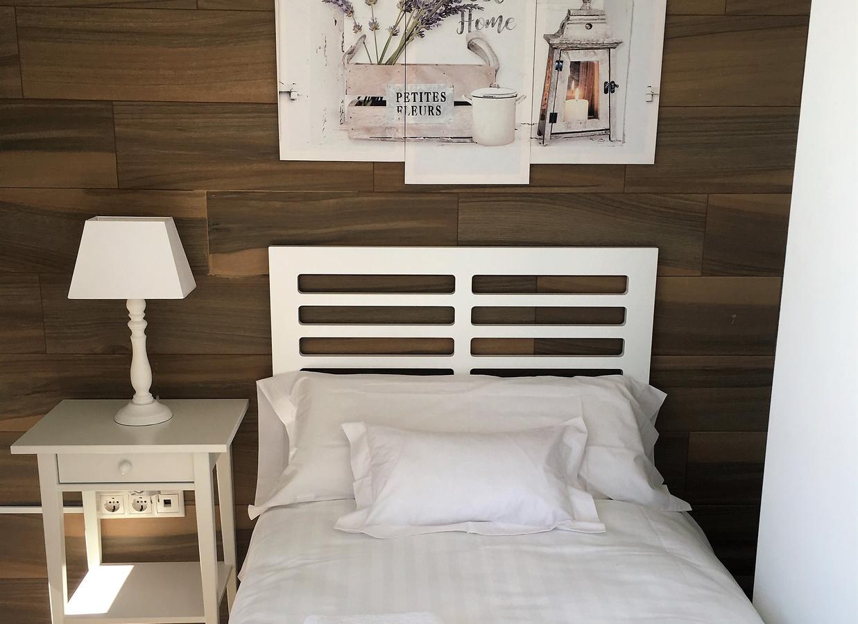 Apartamentos Marta Playa Alicante Kültér fotó